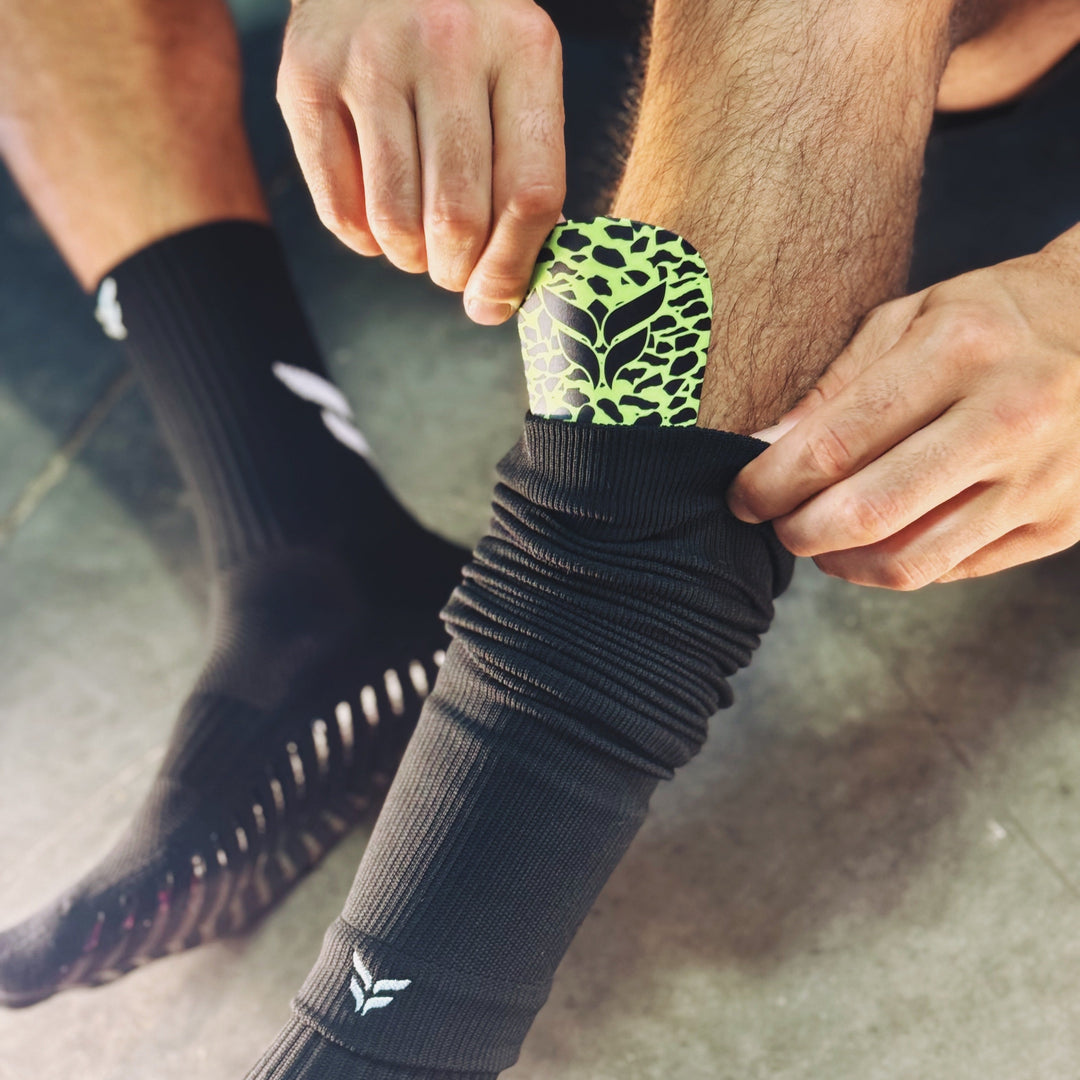 STEALTH MICRO SHIN GUARDS (NEON)